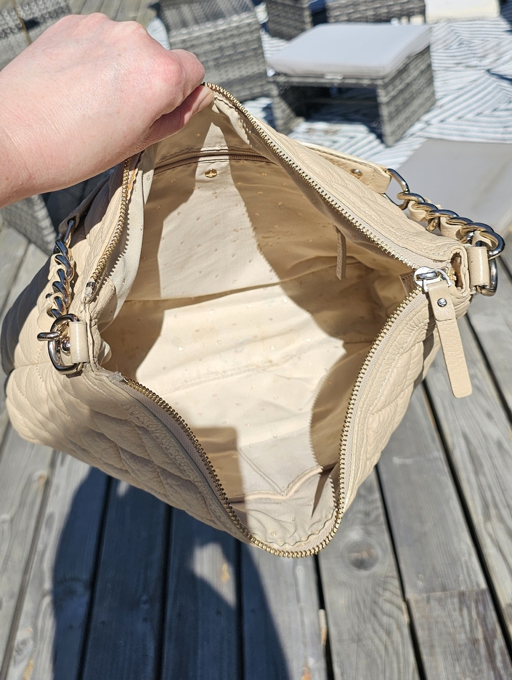 Kate Spade Gold Coast Medium Serena Quilted Shoulder Bag - MSRP $375 - Picture 10 of 15